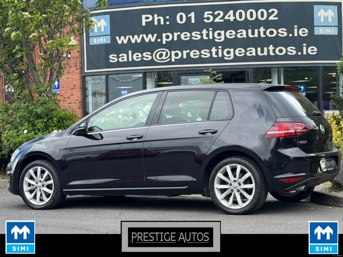 Volkswagen Golf 1.2 PETROL COMFORT LINE AUTO ONLY - Image 4