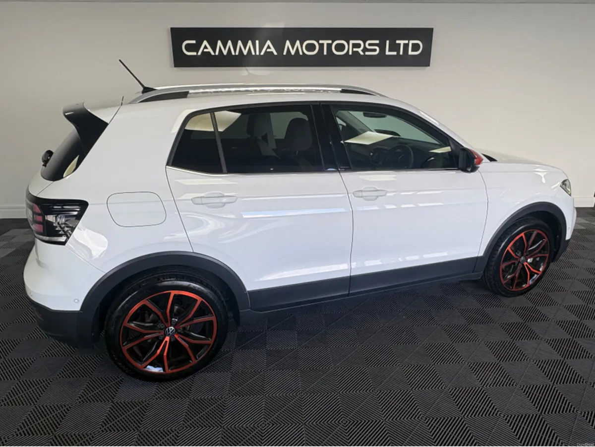 Volkswagen T-Cross *VOLKSWAGEN T-CROSS* *AUTOMATIC - Image 2