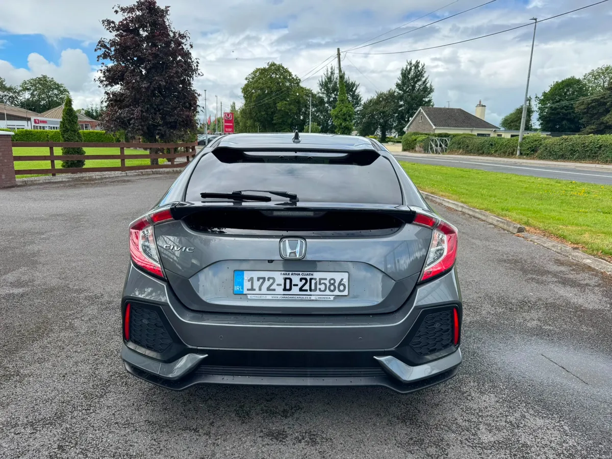 Honda Civic 2017 - Image 4