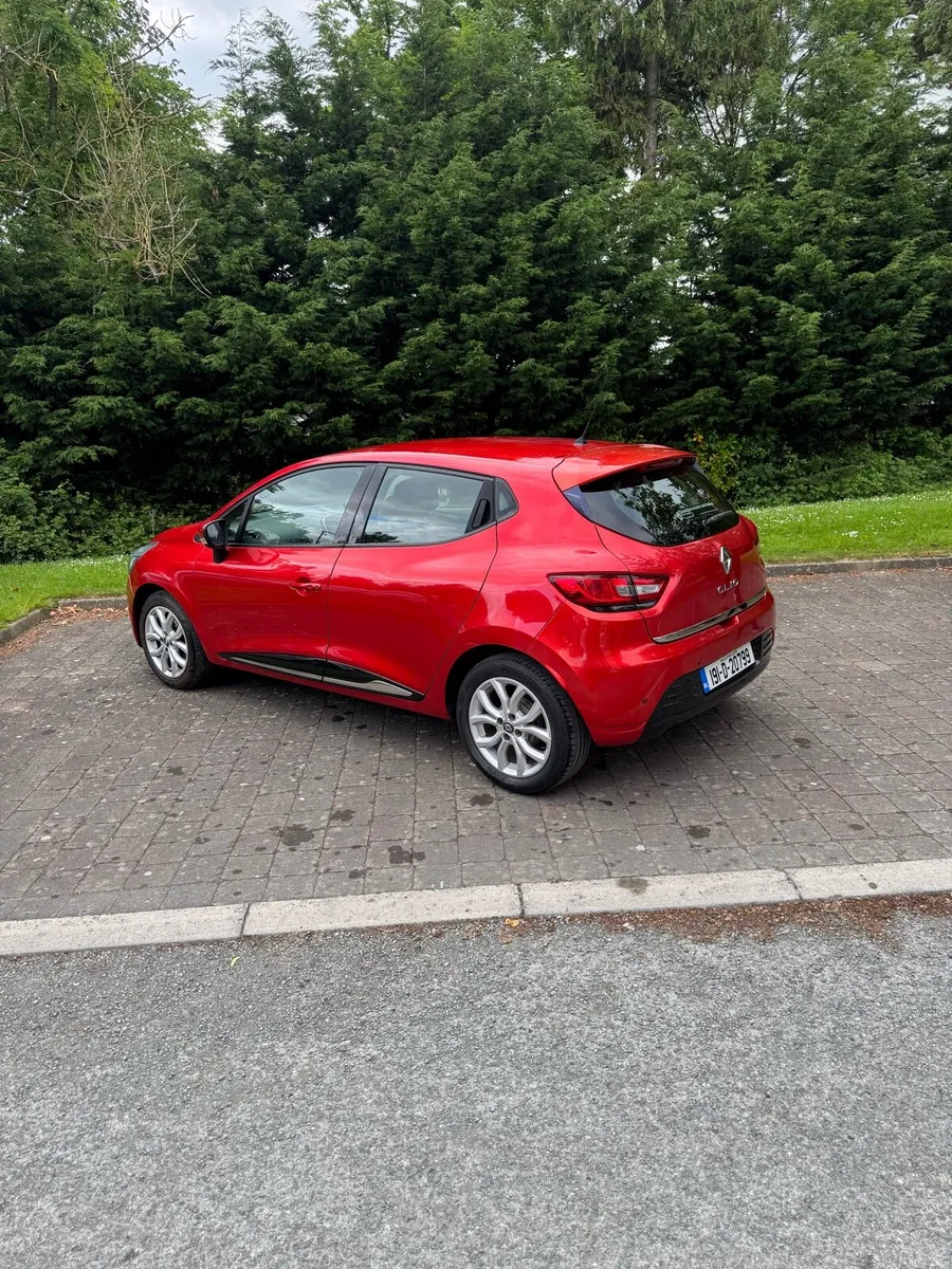 RENAULT CLIO IV DYNAMIQUE NAV TCE 90 M 4DR - Image 4