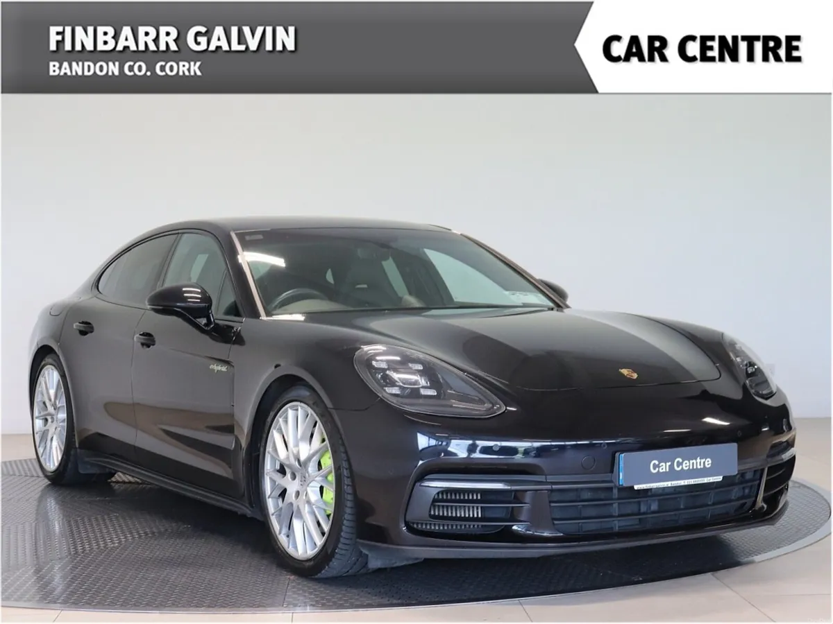 Porsche Panamera  4 E-Hybrid Executive - Image 1