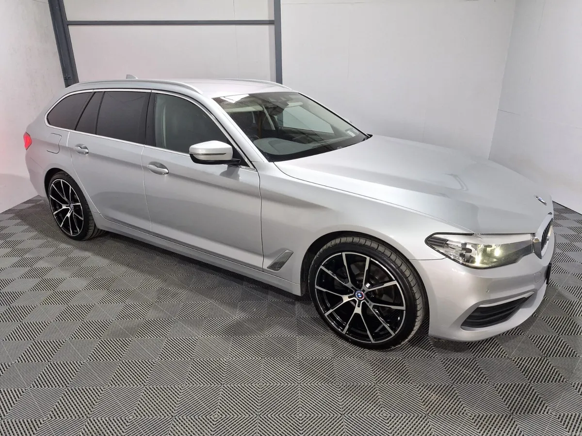 2019 BMW G31 520D Estate Auto - Image 2