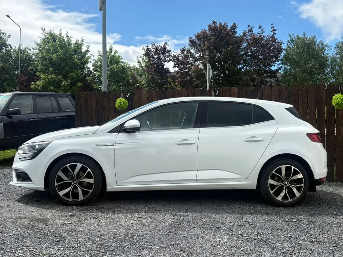 Renault Megane 1.5 DIESEL - MANUAL - NEW NCT - Image 4