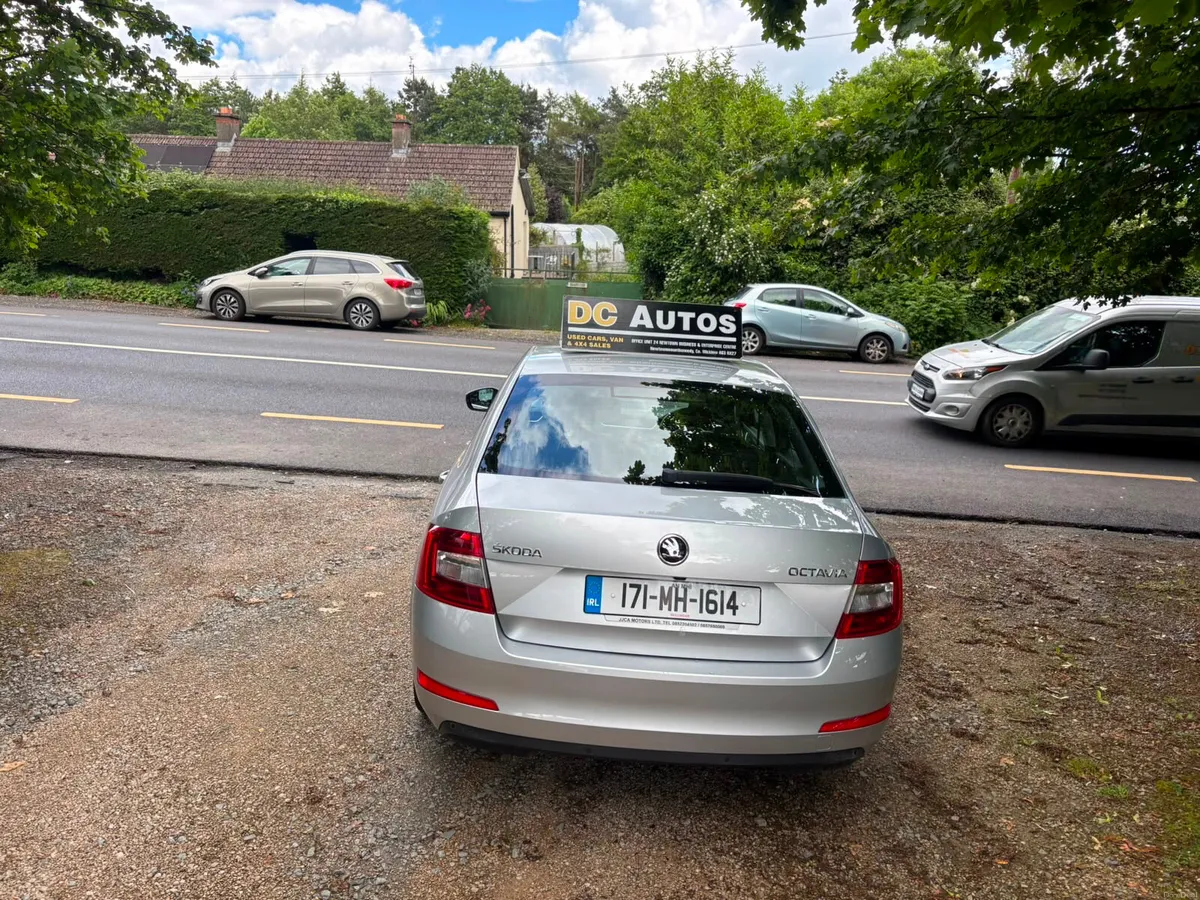 Skoda Octavia 2017 - Image 4