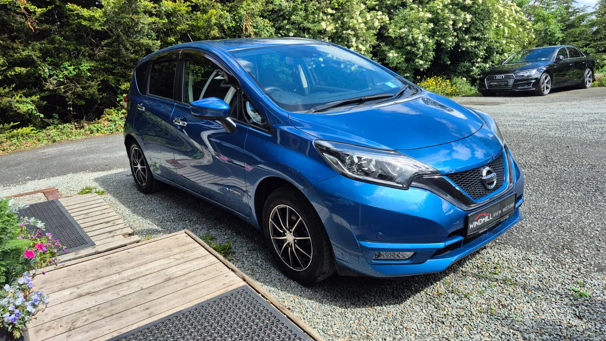 Nissan Note 2019 E-Power - Image 2