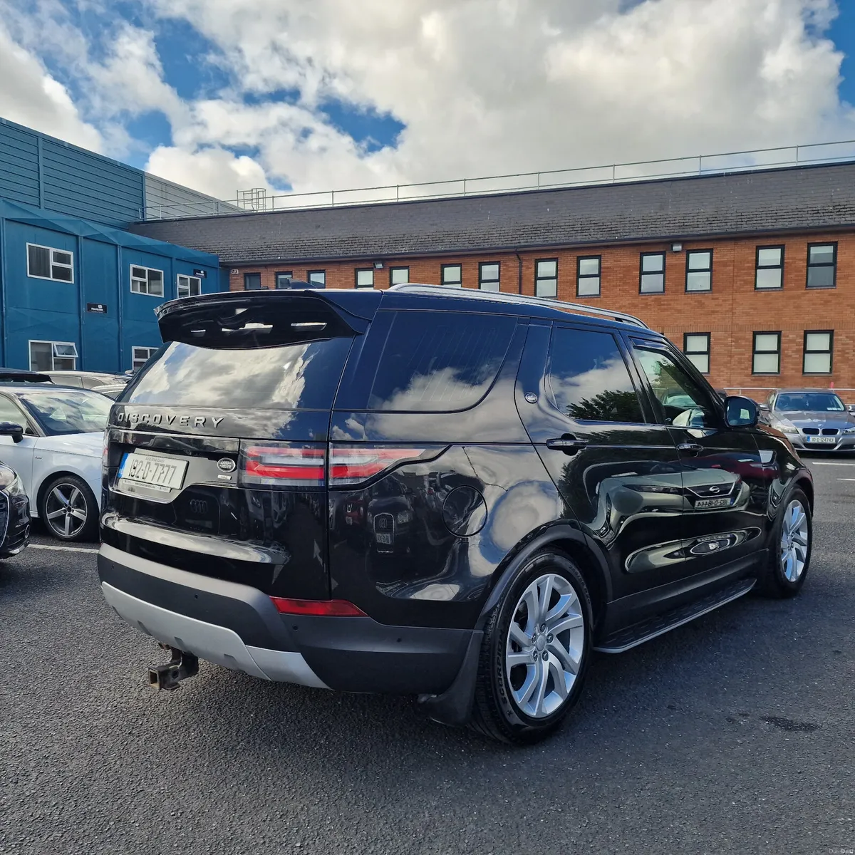 Land Rover Discovery 2019 - Image 4
