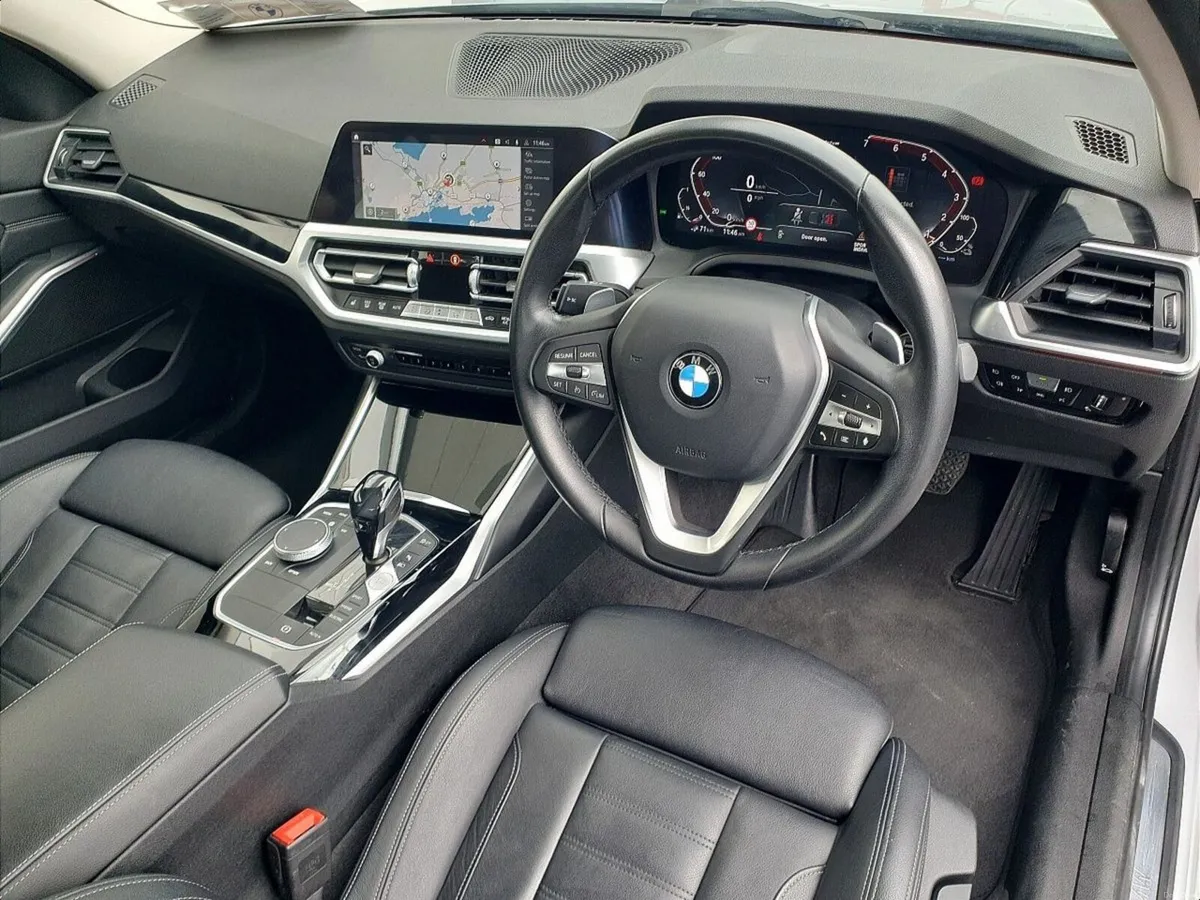 BMW 3-Series 330e Sport Pro Auto - Image 6