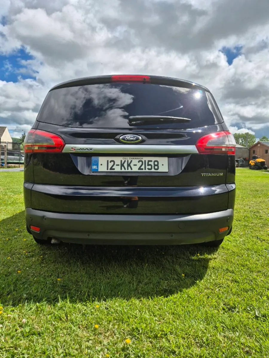 Ford S-Max - Image 2
