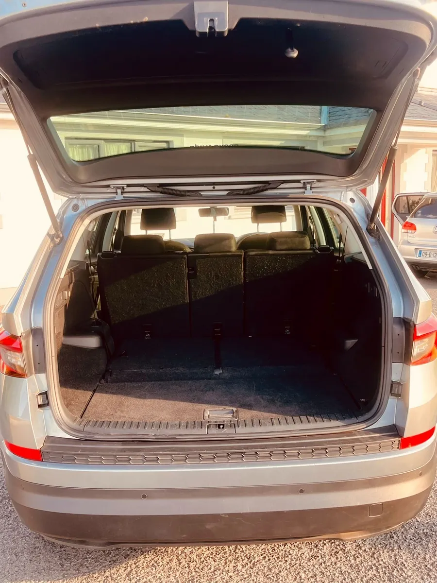 2019 Skoda Kodiaq Ambition  7 seats  DSG. - Image 3