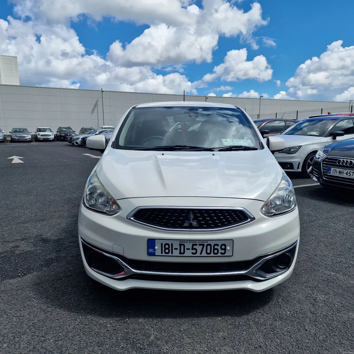 Mitsubishi Mirage 2018 Automatic - Image 2