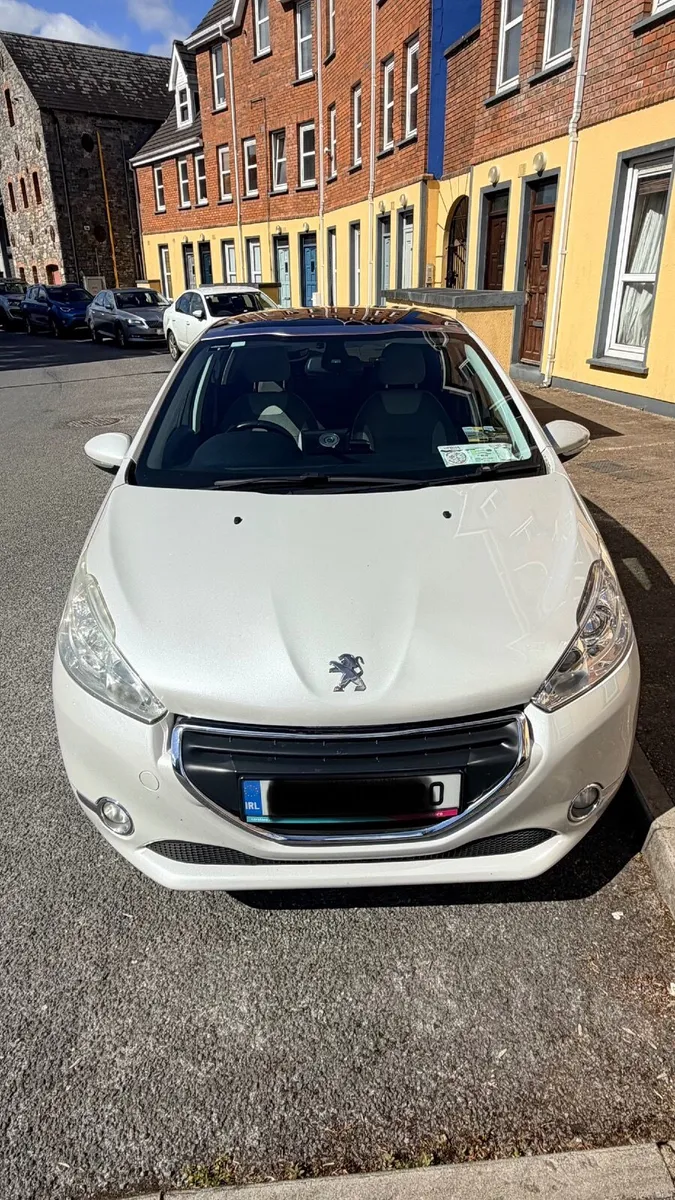 Peugeot 208 Roland Garros 2015 – Limited Edition - Image 4