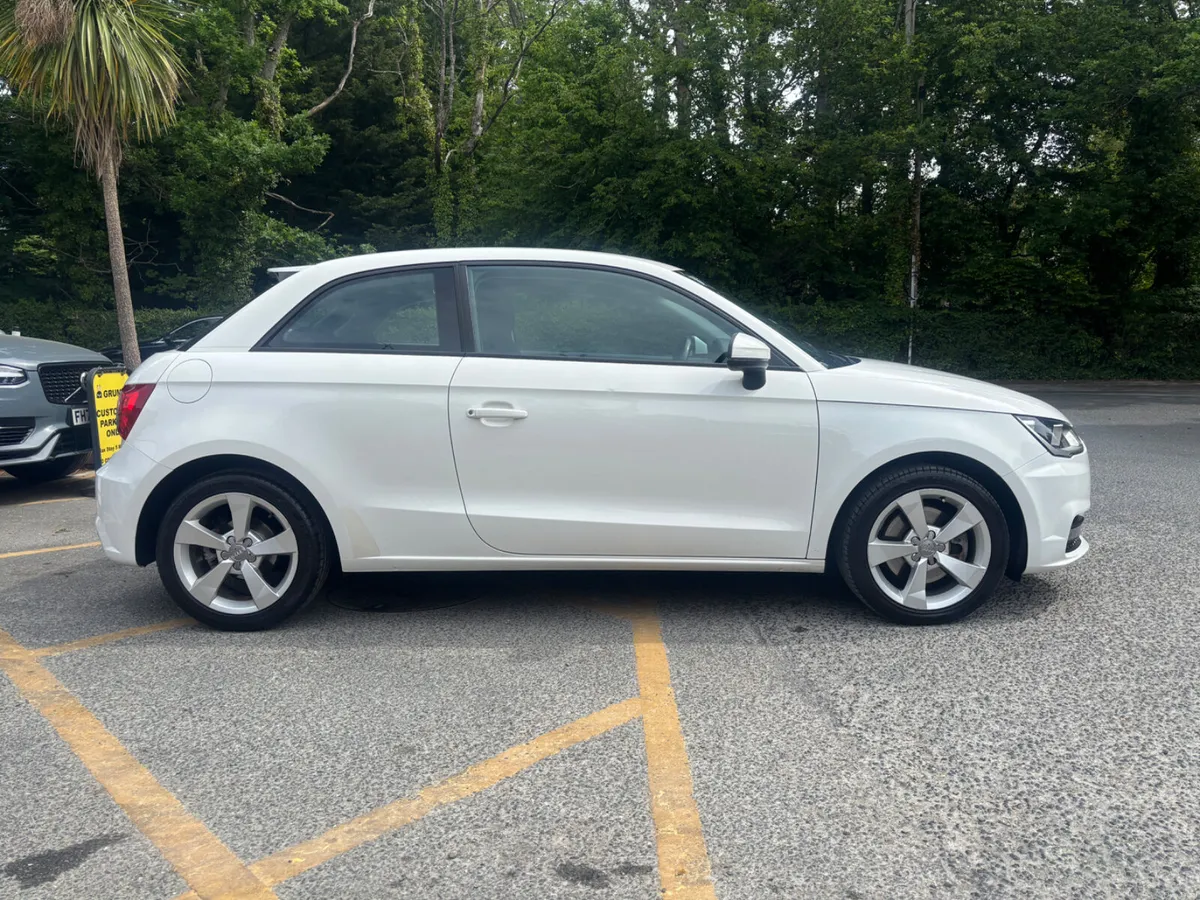 152 AUDI A1 - 1.6 TDI 'SPORT' - NCT / TAX / 2 KEYS - Image 4