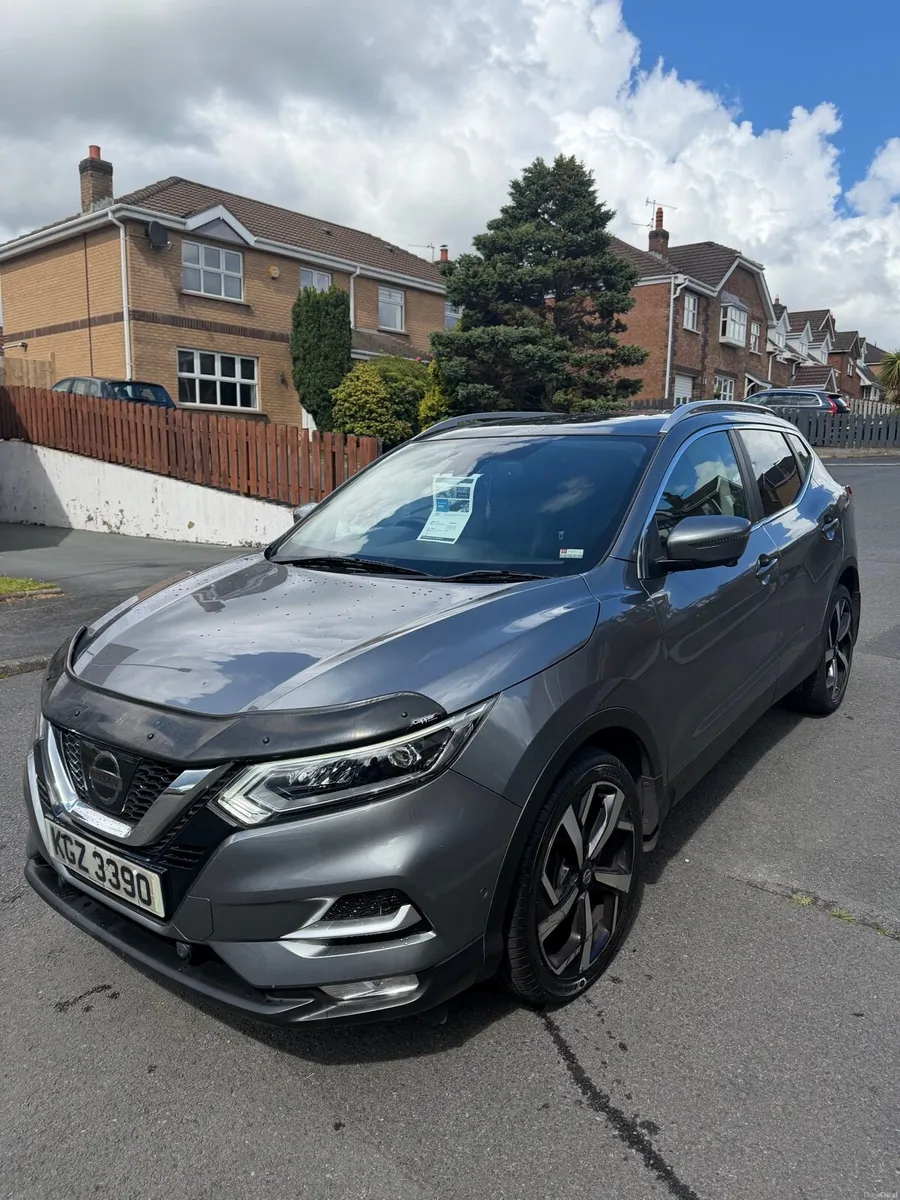 Stunning Nissan Qashqai Tekna 1.5 dCi for sale - Image 3