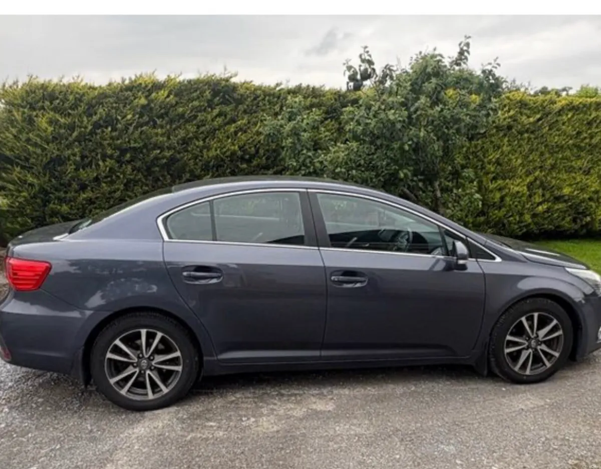 Toyota avensis - Image 1
