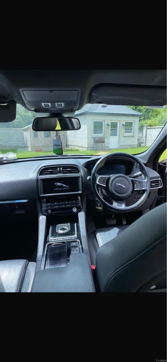 Jaguar f pace - Image 5
