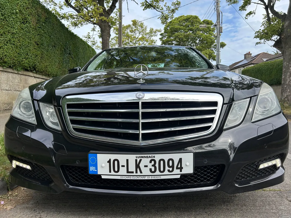2010 MERCEDES E 220 DIESEL LEATHER INTERIOR - Image 2