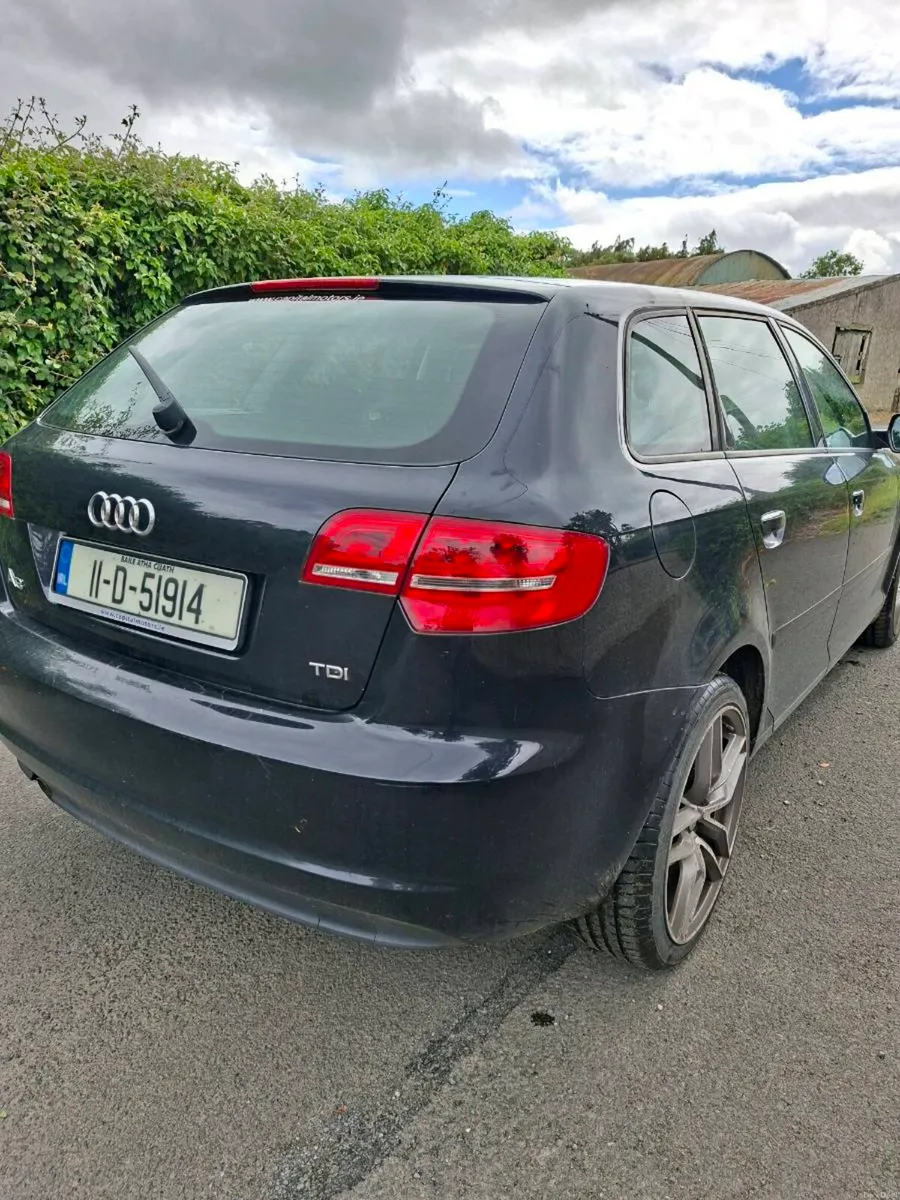 AUDI A3 2011 DIESEL - Image 4