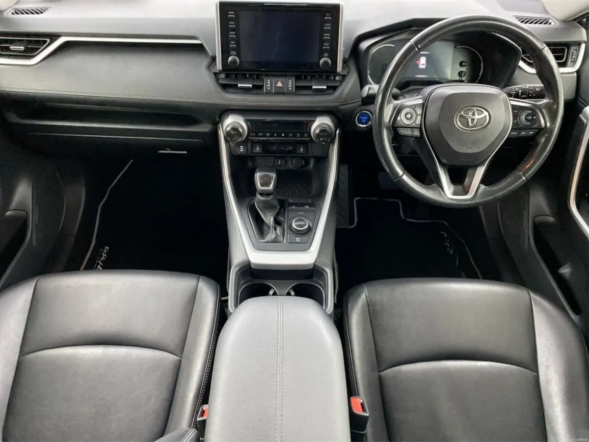 Toyota RAV4 2.5 Hybrid AWD-i Sol - Image 4