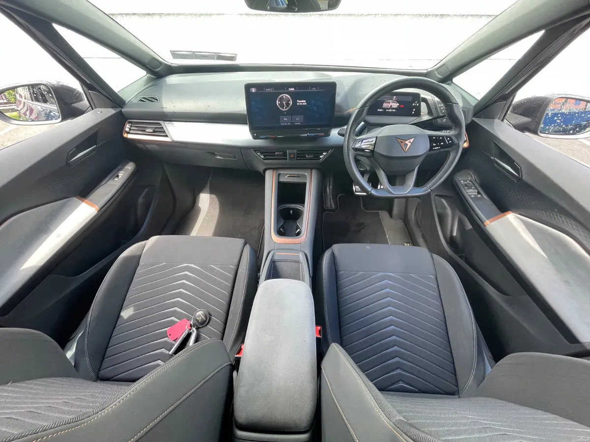 CUPRA BORN - 58KWH - APPLE PLAY 120TAX - Image 3