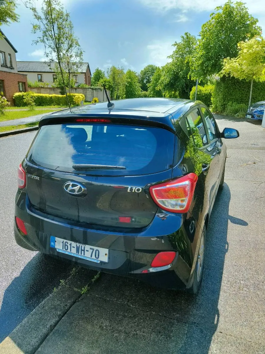 Hyundai I10 Deluxe 2016 - Image 2