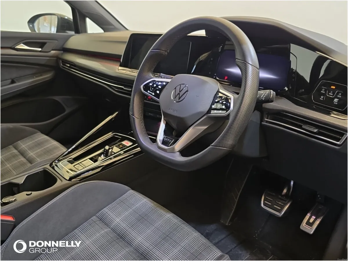 Volkswagen Golf Diesel Hatchback GTD - Image 4