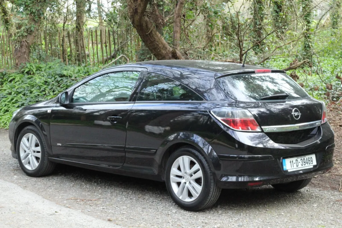 Opel Astra 1.4L - Image 4
