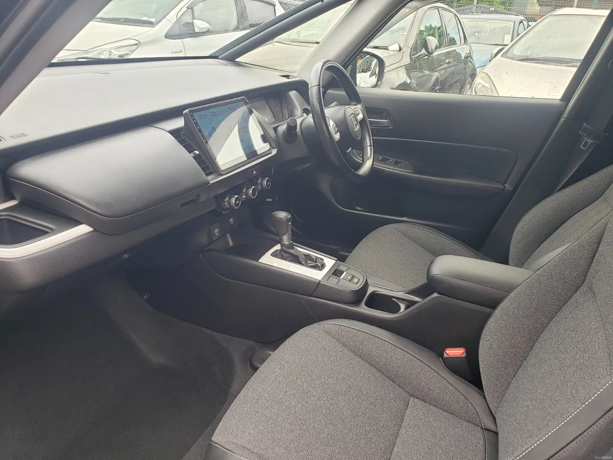Honda Fit 2023 - Image 3