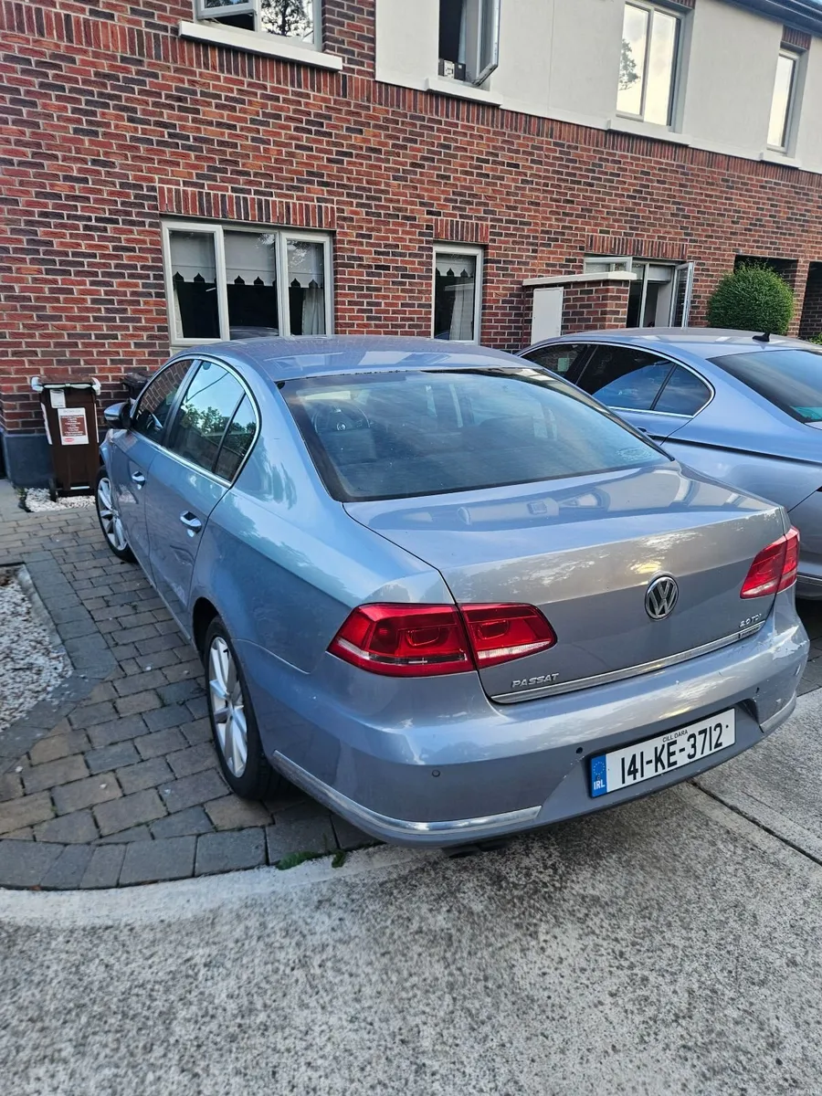 Volkswagen Passat 2014 - Image 5