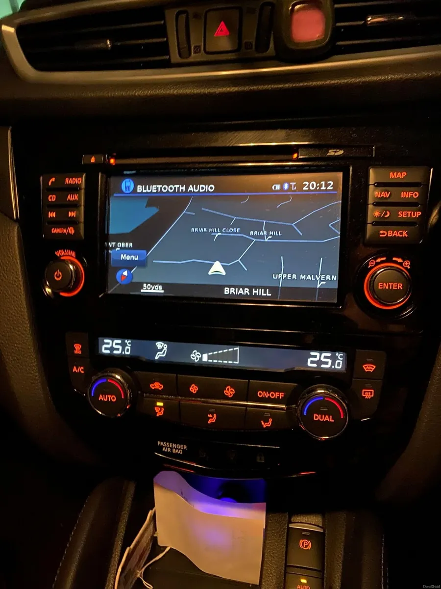 Stunning Nissan Qashqai Tekna 1.5 dCi for sale - Image 2