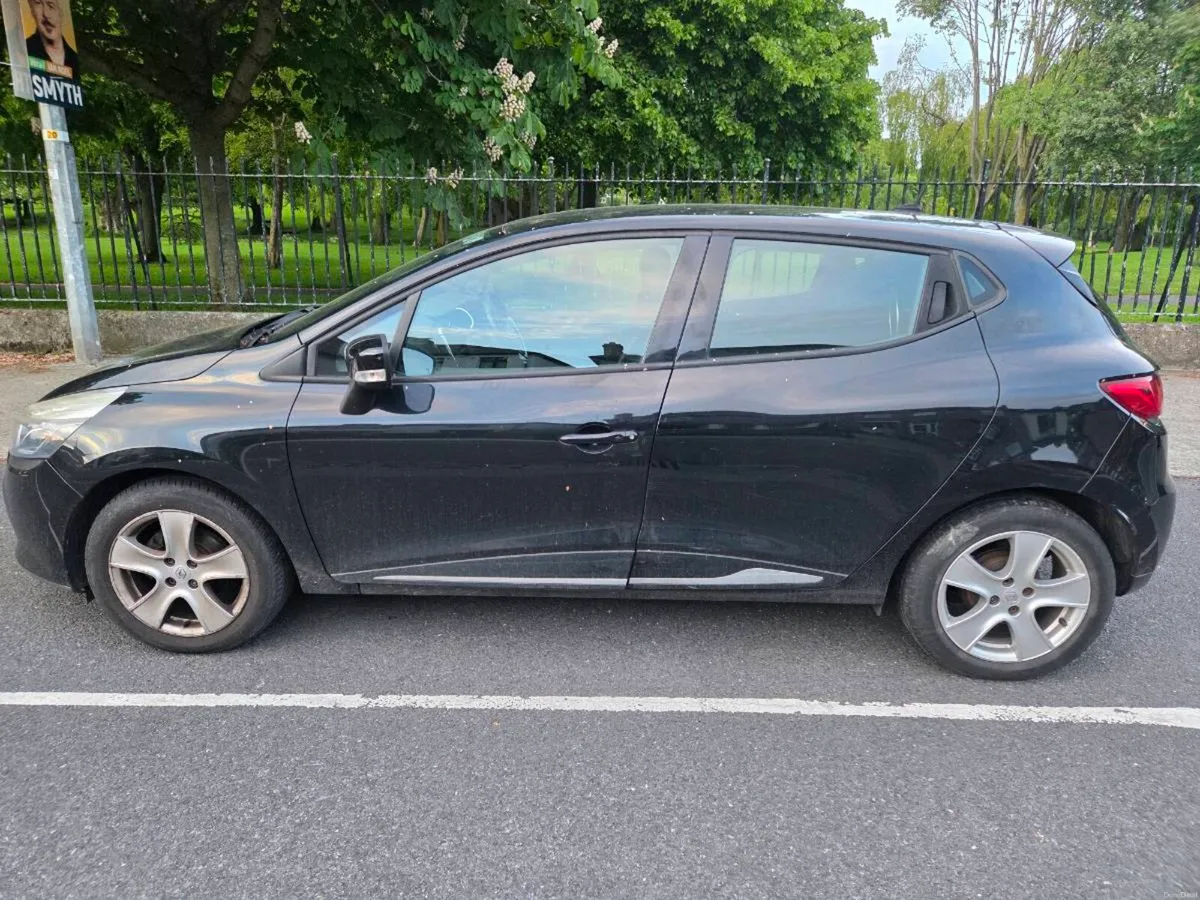 2014 Renault Clio 1.5 dCi Dynamique – 54,000kms - Image 4