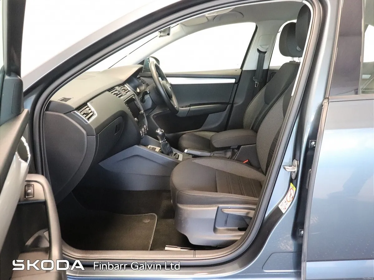 Skoda Octavia  Ambition 1.6TDI 115HP - Image 4