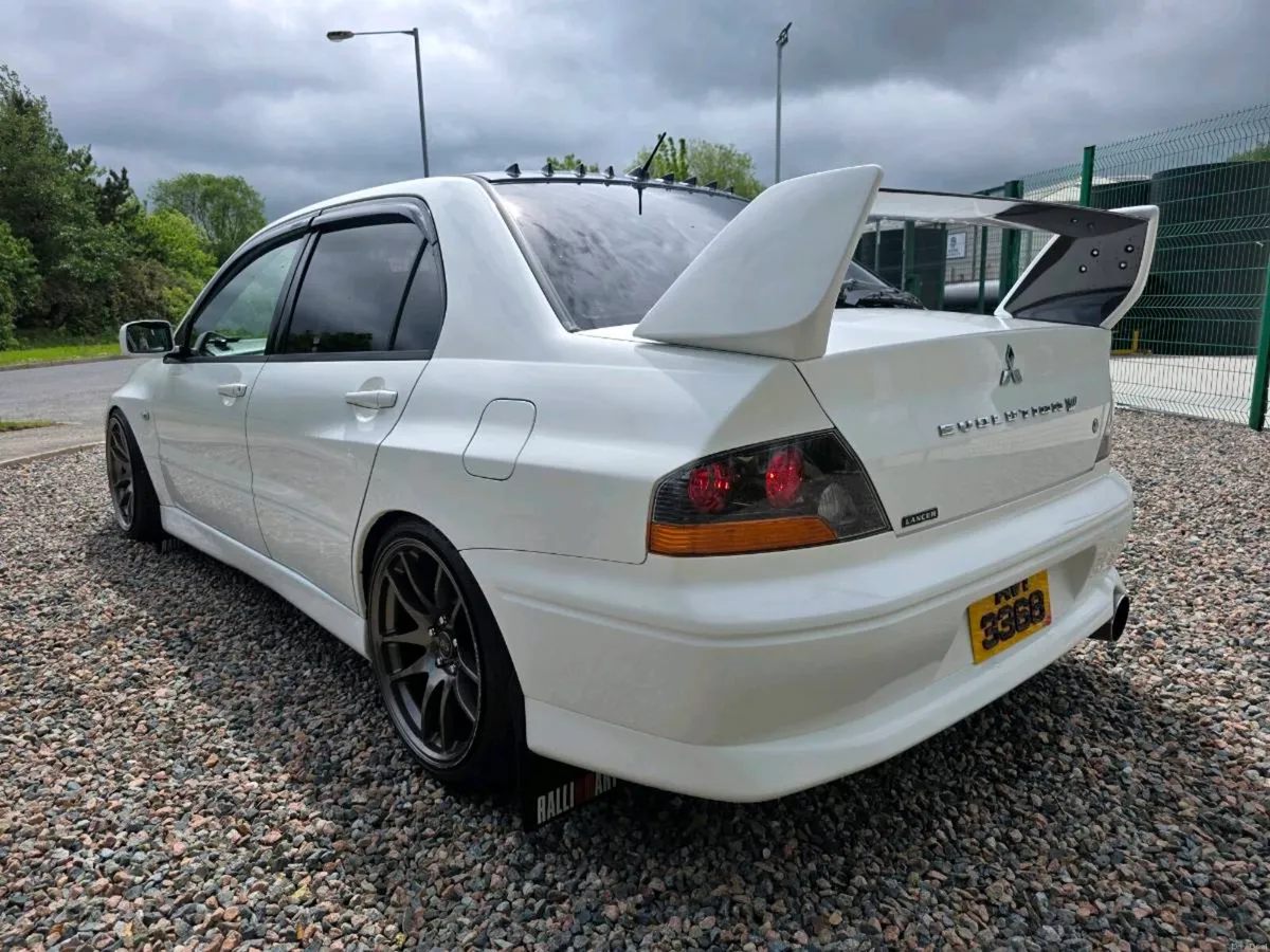 MITSUBISHI EVO 7 - Image 2
