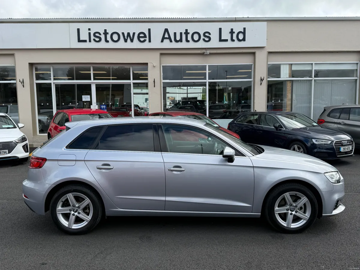 202 AUDI A3 SE 1.4 PETROL AUTOMATIC - Image 1