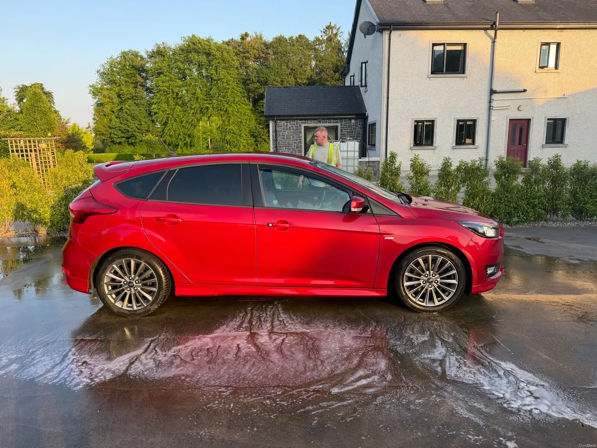 Ford Focus - Image 3