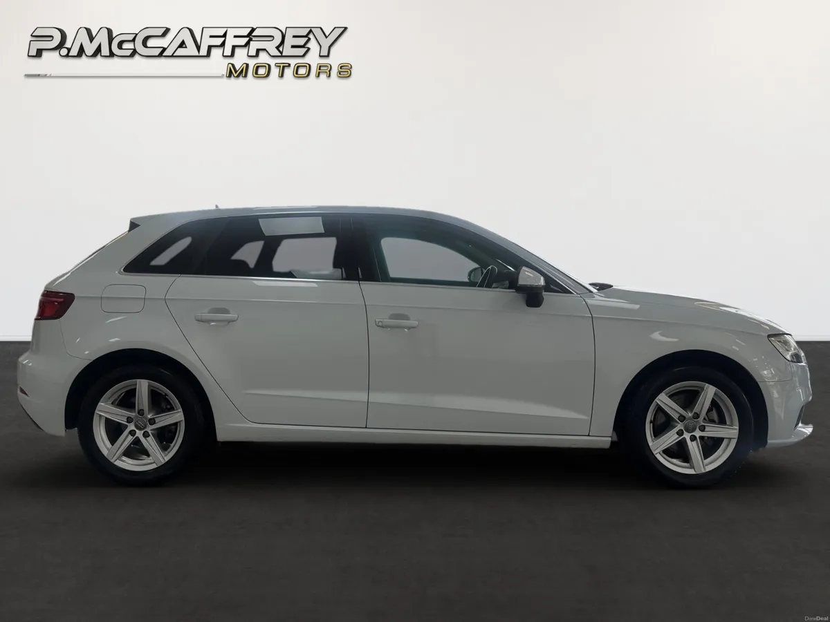 2017 Audi A3 1.4 TFSI SE 150 BHP S-TRONIC AUTO - Image 4