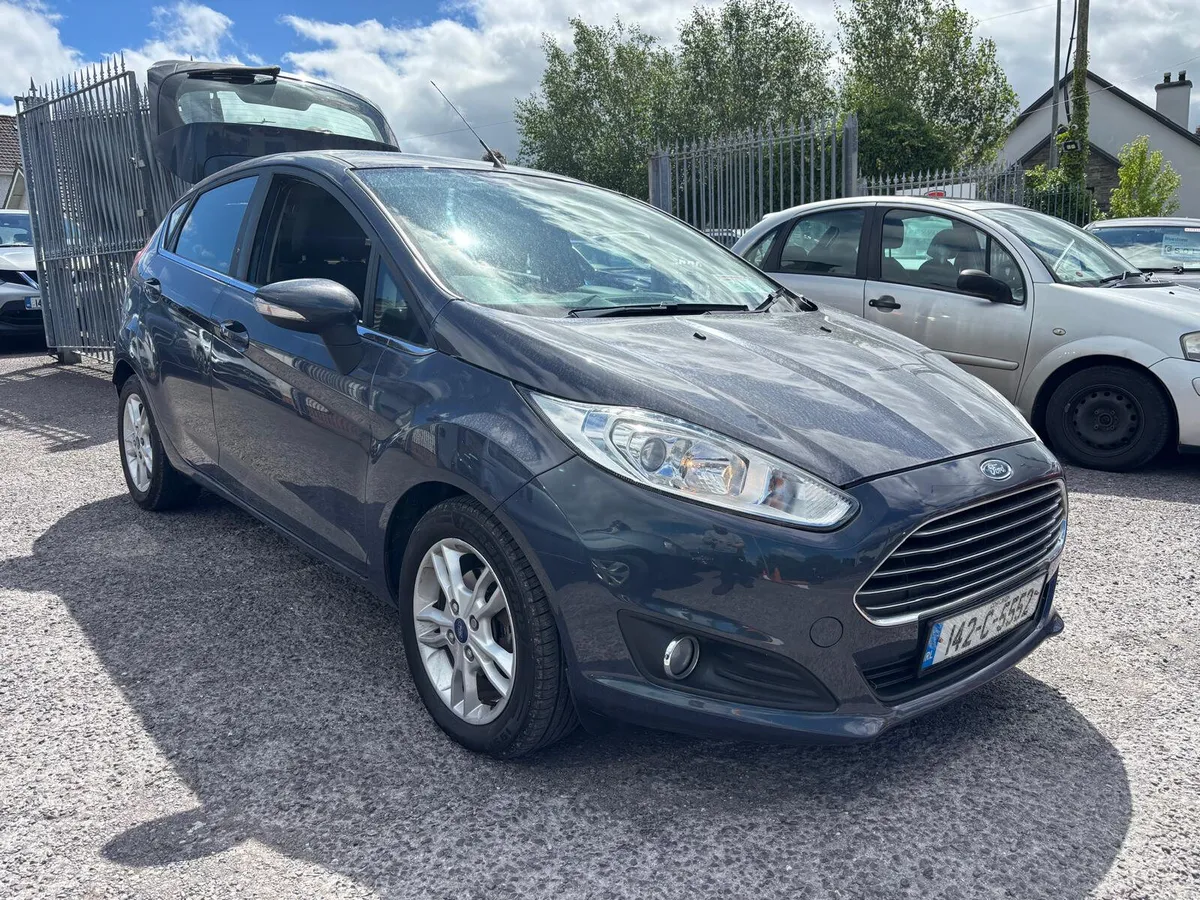 Ford Fiesta 2014  PETROL  1.0 - Image 1
