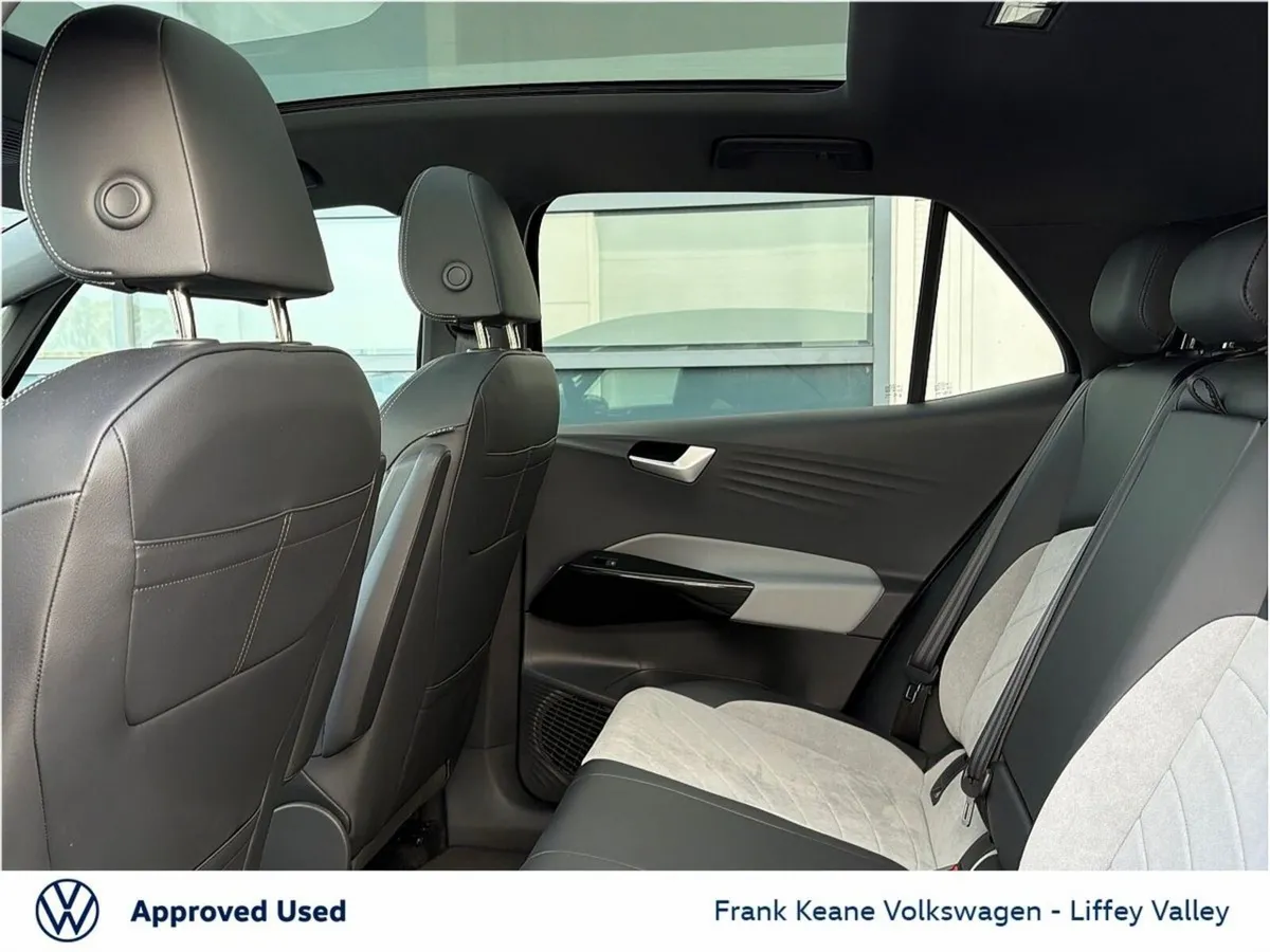 Volkswagen ID.3 58KWH MAX PRO 204BHP *IQ HEADLIGHT - Image 6