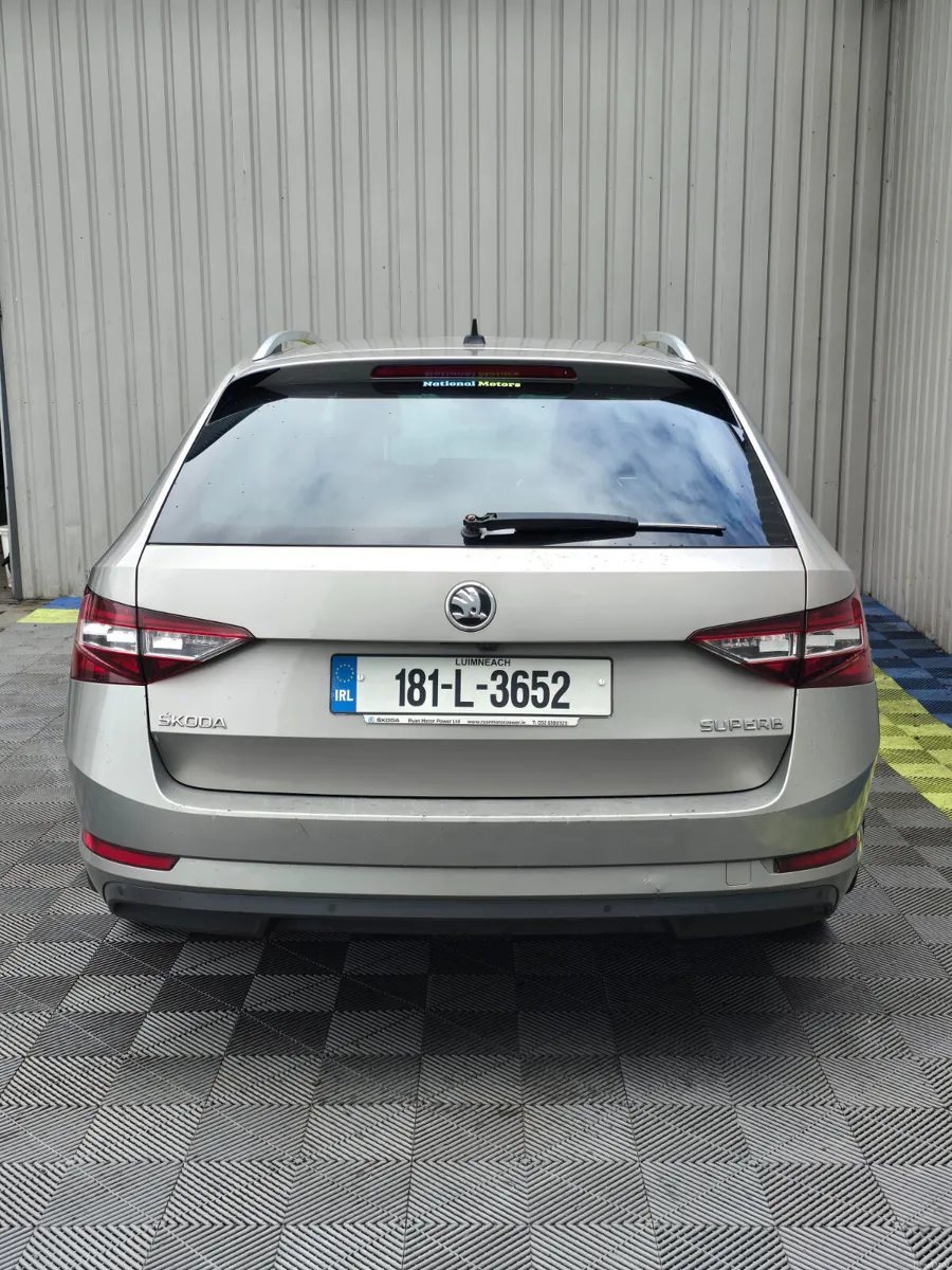 2018 Skoda Superb 2.0 150bhp Automatic - Image 4