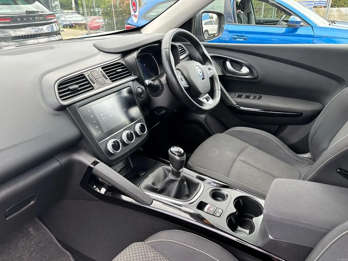 Renault Kadjar 1.3 TCE 140 GPF Equilibre - SUMMER - Image 3