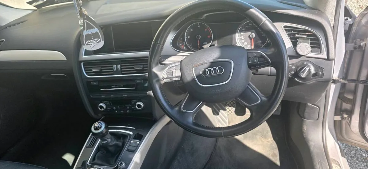 Audi a4 - Image 2