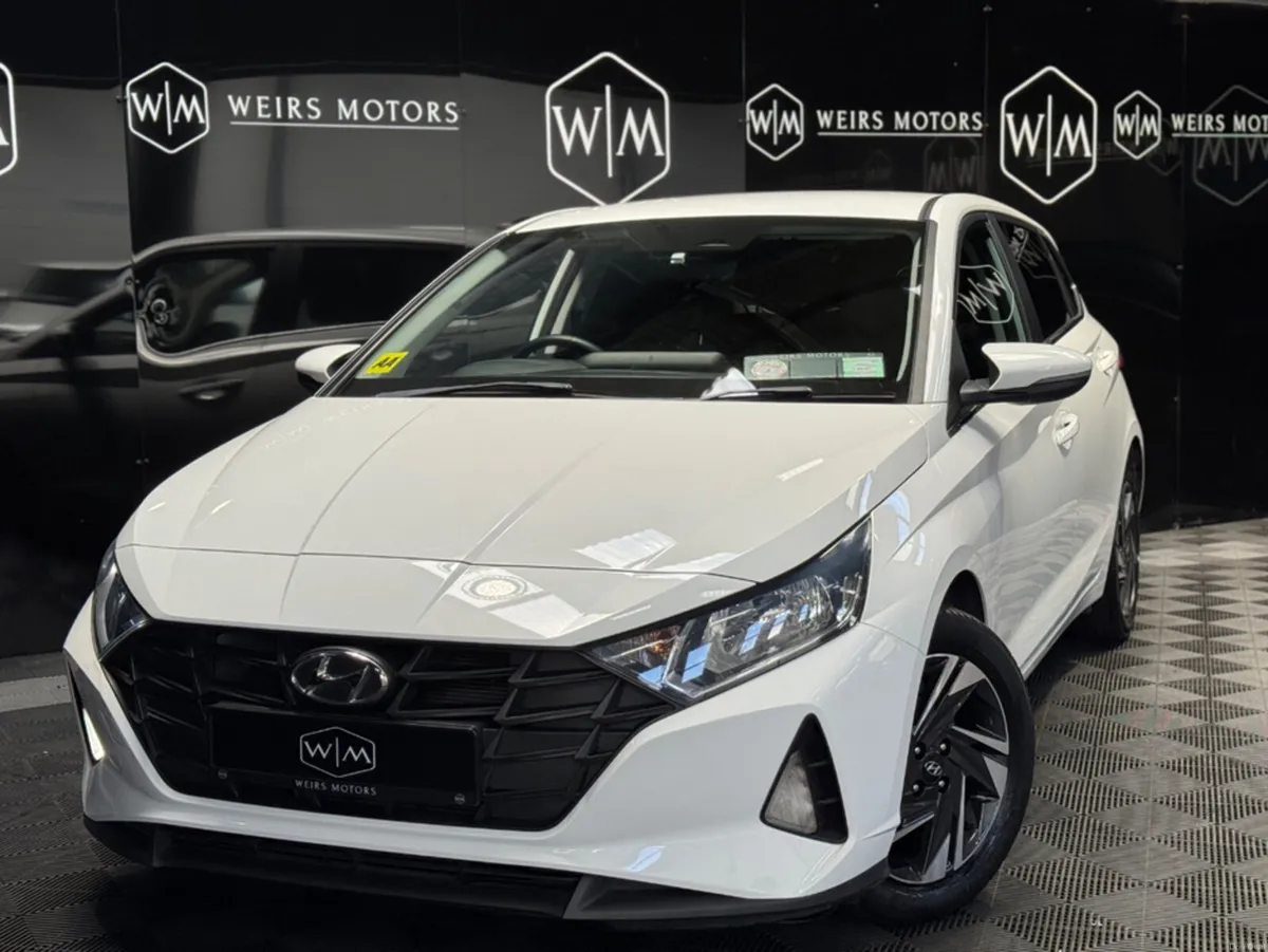 Hyundai i20 DELUXE PLUS 5DR - Image 2