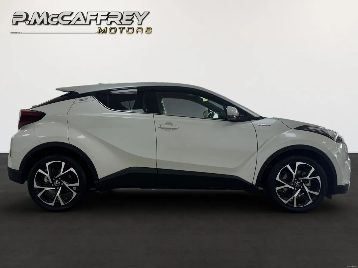 2018 Toyota C-HR Luna Sport Leather Reversing Came - Image 4