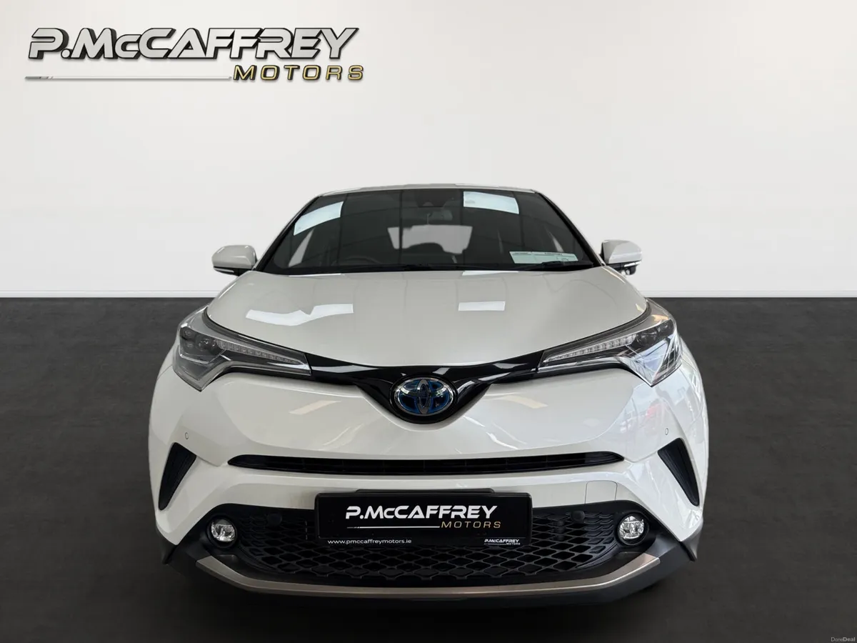 2018 Toyota C-HR Luna Sport Leather Reversing Came - Image 2