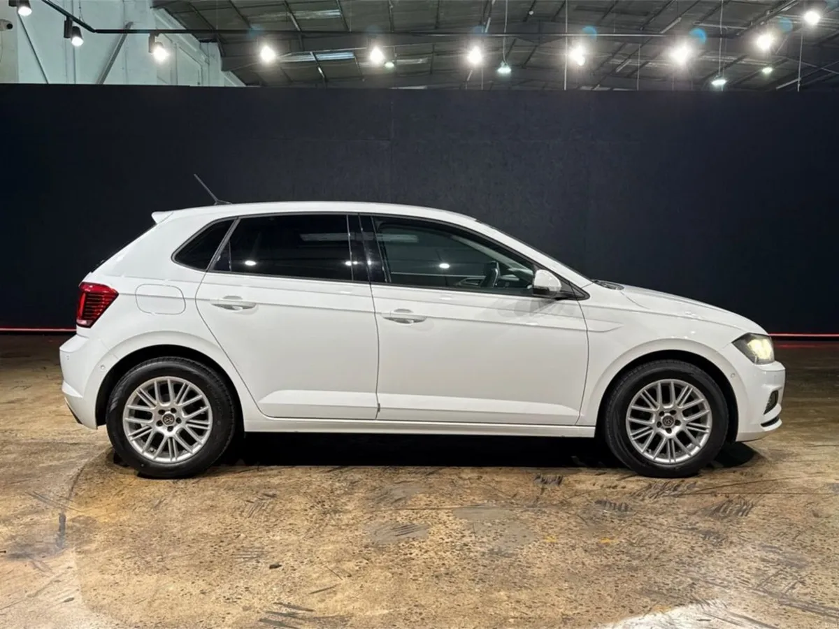 Volkswagen Polo 1.0 TSI COMFORT LINE AUTOMATIC - F - Image 3