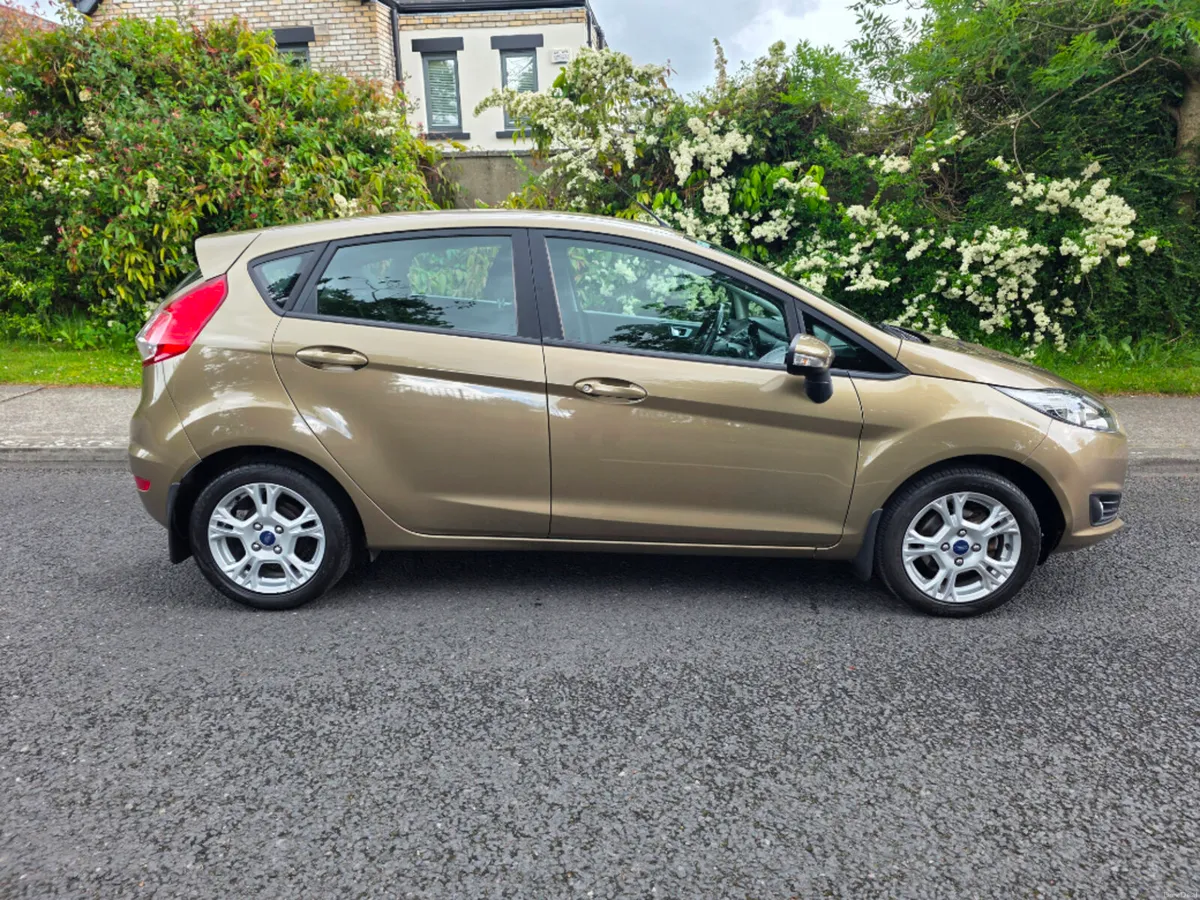 Ford Fiesta MCA Zetec 1.25 60PS M5 4DR - Image 3