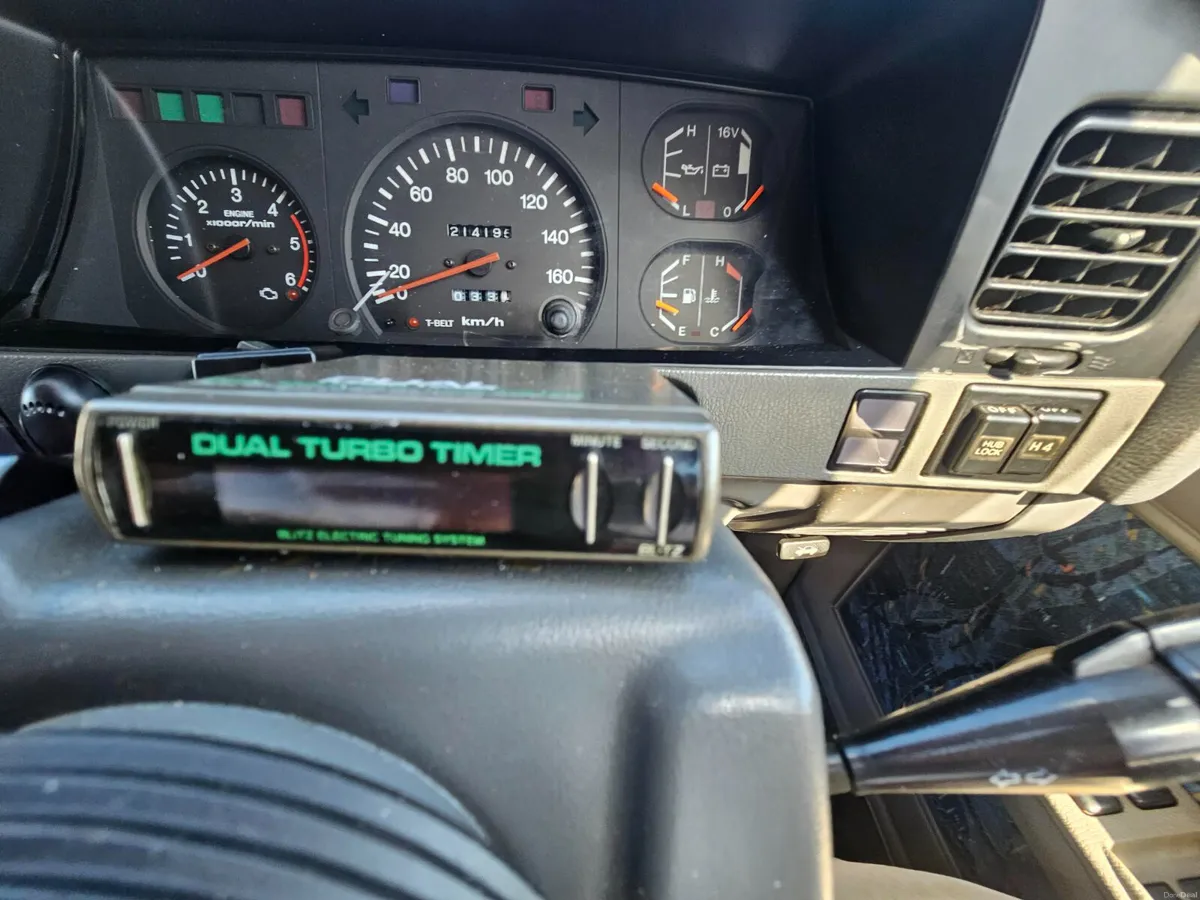 Toyota Land Cruiser 1995 - Image 3