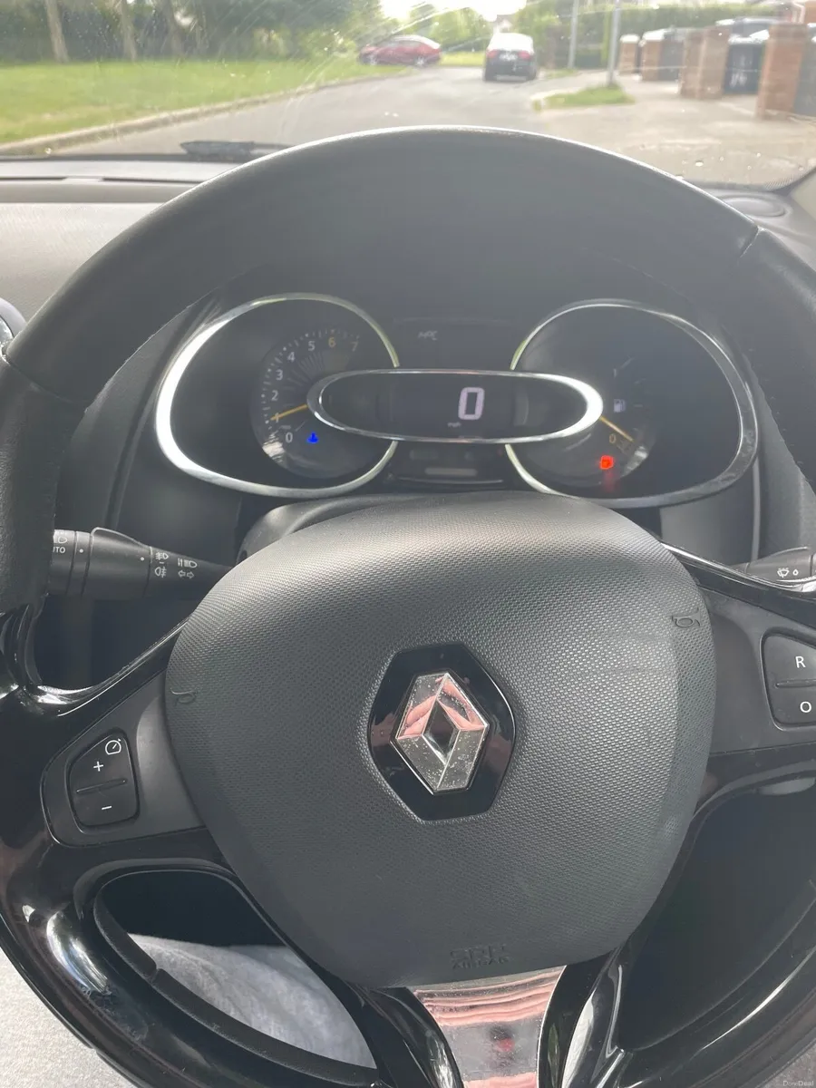 Renault Clio 2013 - Image 3
