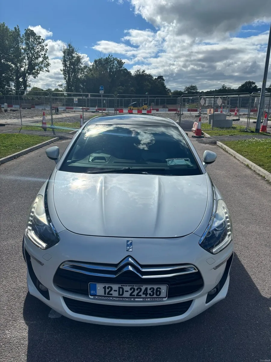 Citreön DS5 - Image 2