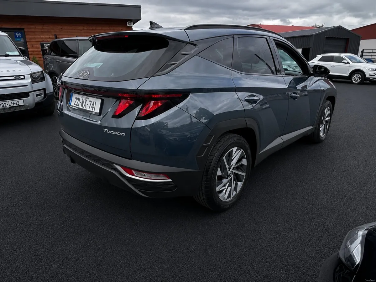 2022 Hyundai Tucson Executive low kms as new - Image 2