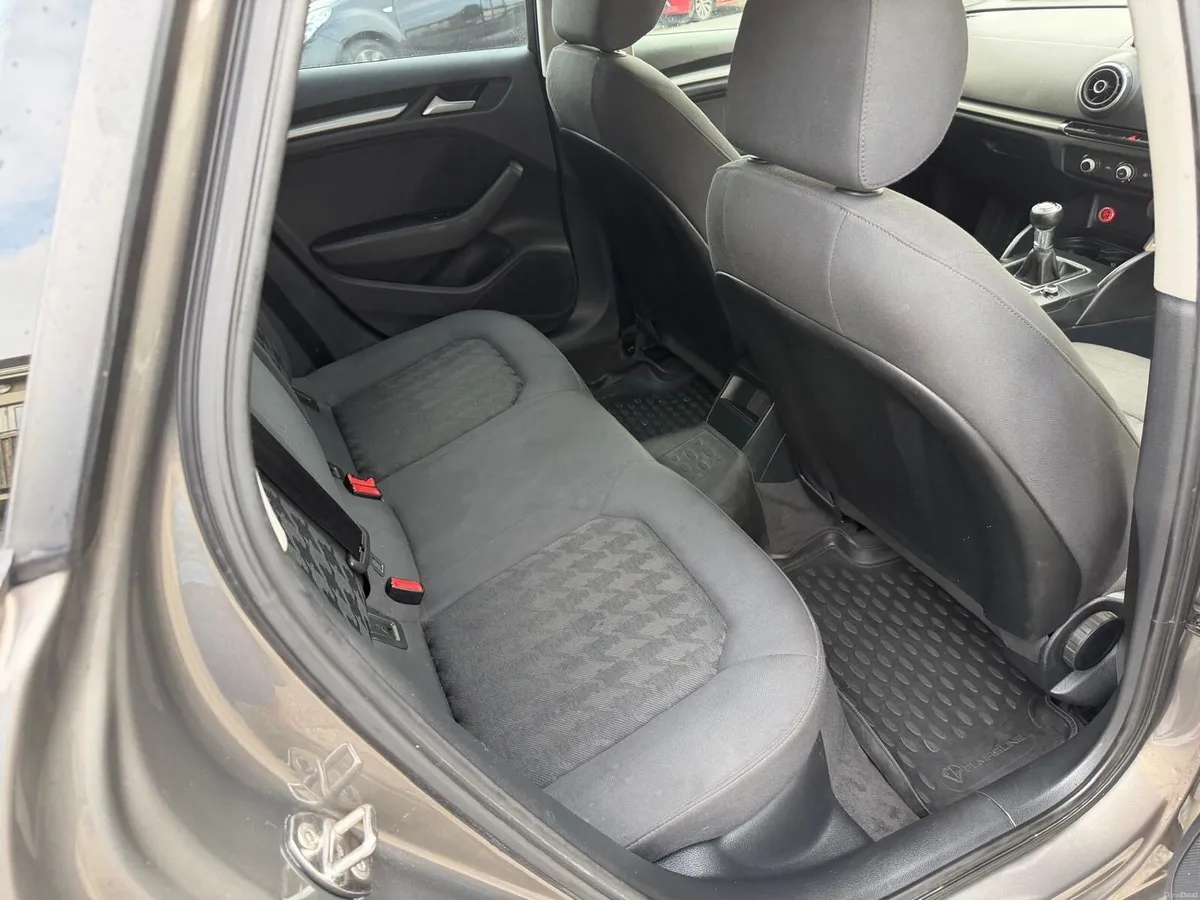 Audi A3 2014 - Image 2